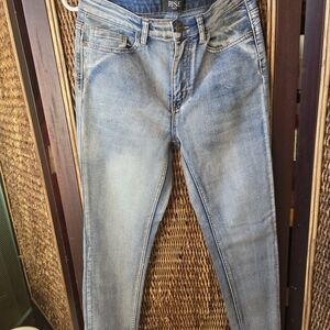 Women's Classic Blue Skinny Jeans